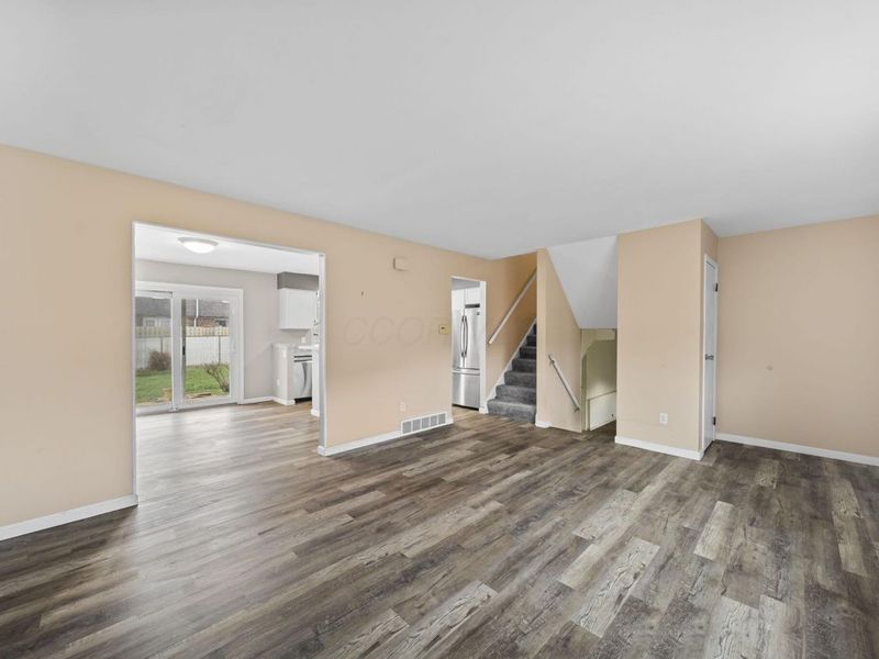 3139 Kingswood Drive, Grove City, OH 43123 Photo 6