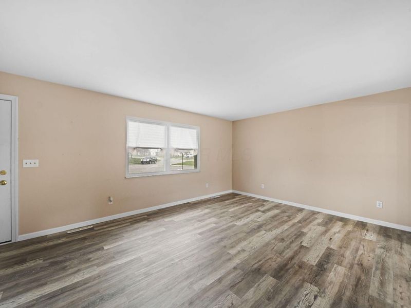 3139 Kingswood Drive, Grove City, OH 43123 Photo 8