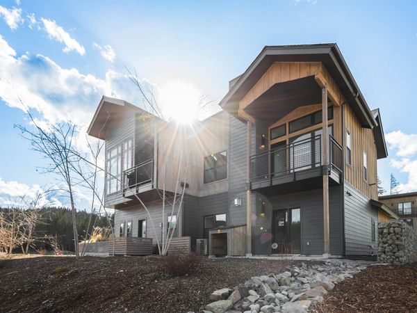 13051 Split Rock Court, Truckee, CA 96161