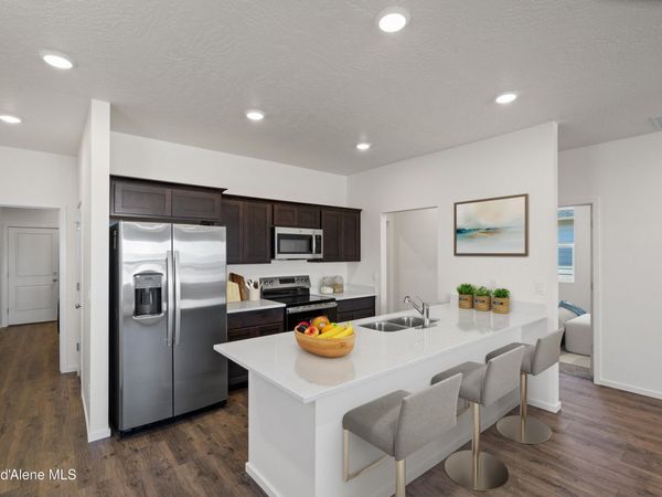 5318 E Antares Ln, Post Falls, ID 83854