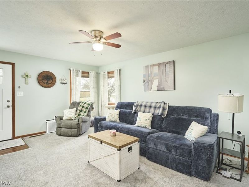 2864 Burnside Street, Akron, OH 44312 Photo 3