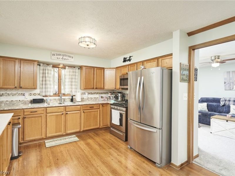 2864 Burnside Street, Akron, OH 44312 Photo 5