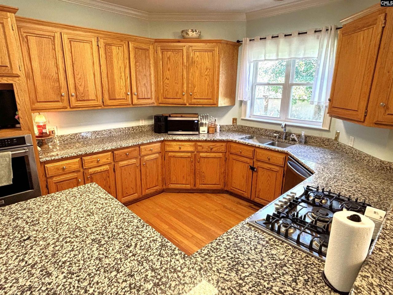 416 Shallow Brook Drive  Photo 8