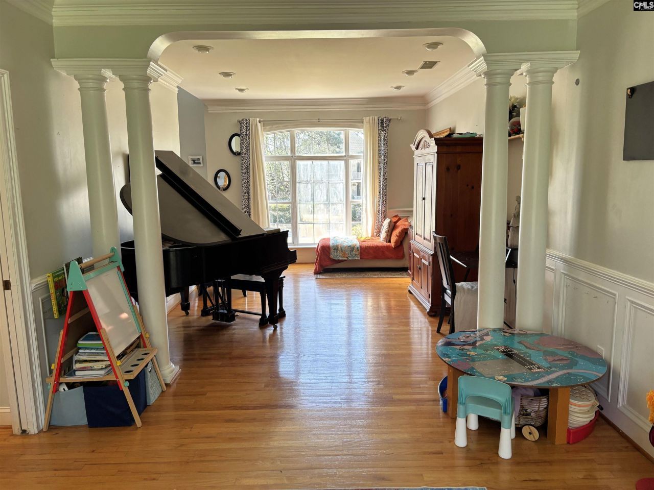 416 Shallow Brook Drive  Photo 9