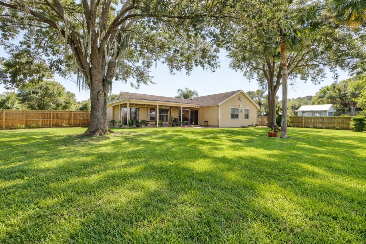 901 SW Gaitor Avenue, Port Saint Lucie, FL 34953 Photo