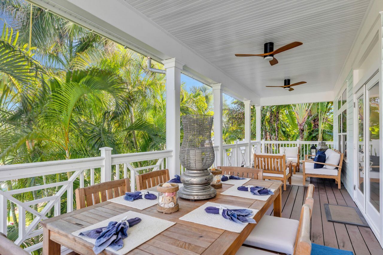 16843 E Point Drive, Sugarloaf, FL 33042 Photo