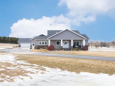 17063 Lakeview Lane, Audubon, MN 56511