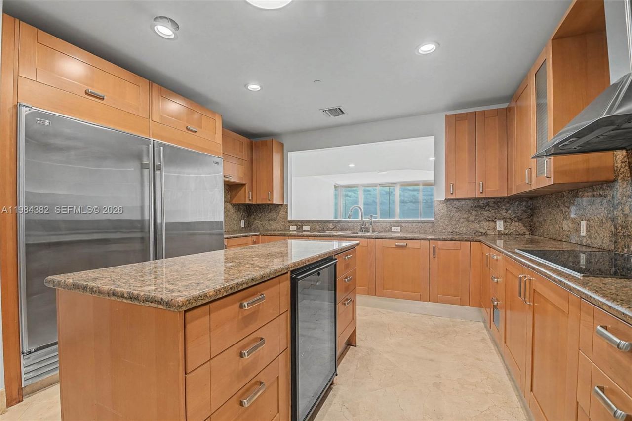 5959 Collins Ave, Unit 1503, Miami Beach, FL 33140 Photo