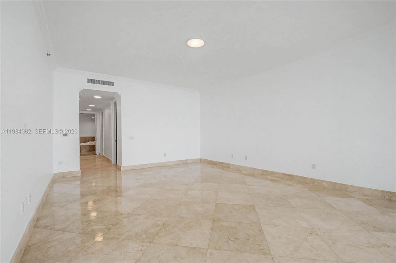 5959 Collins Ave, Unit 1503, Miami Beach, FL 33140 Photo