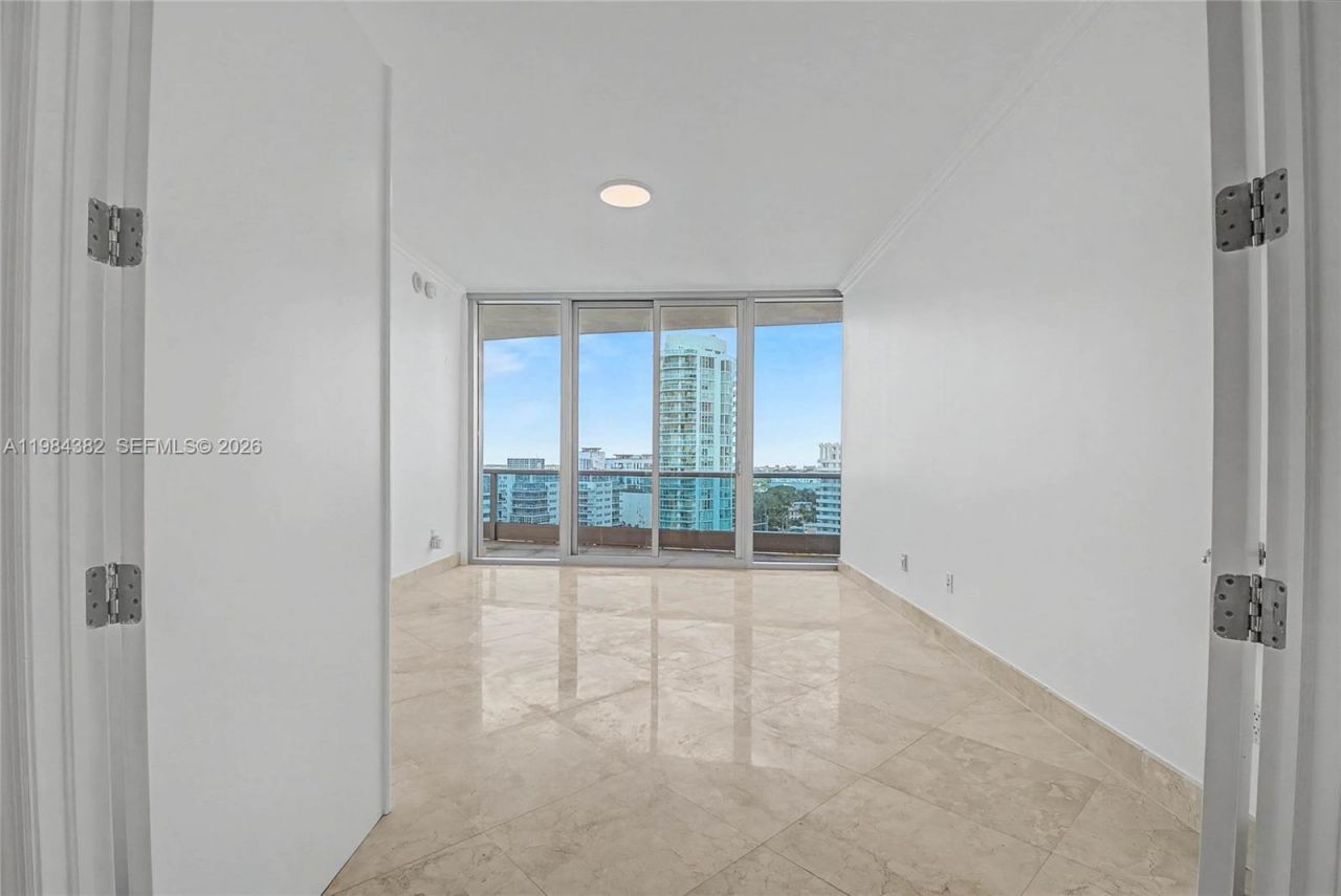 5959 Collins Ave , Unit 1503, Miami Beach, FL 33140 Photo