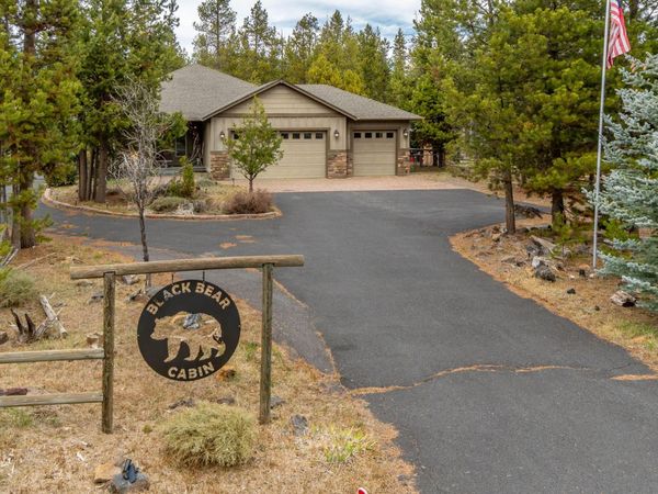 17370 Brant Drive, Bend, OR 97707