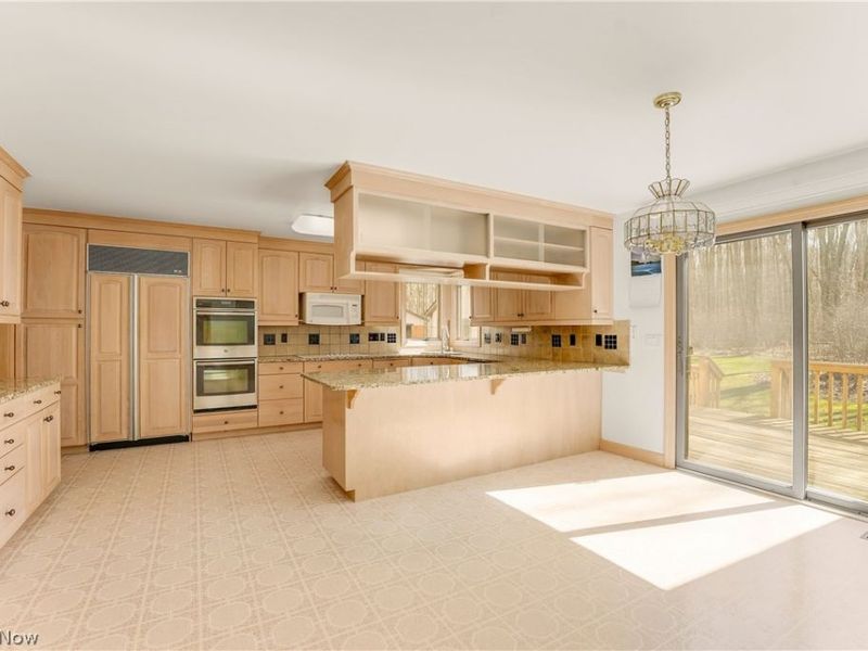 13015 Pearl Road, Chardon, OH 44024 Photo 11