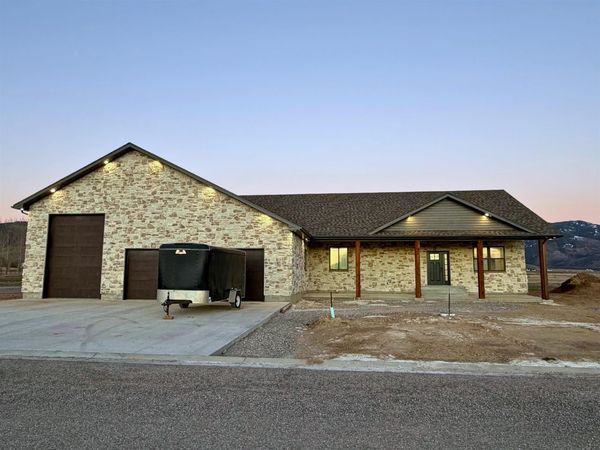 225 Merrill Way, Grace, ID 83241