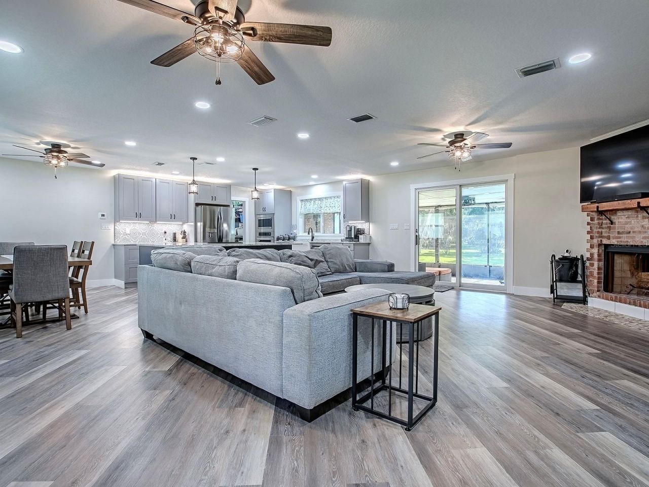 111 Cardinal Lane, Eustis, FL 32726 Photo