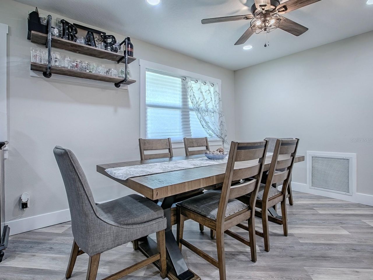 111 Cardinal Lane, Eustis, FL 32726 Photo