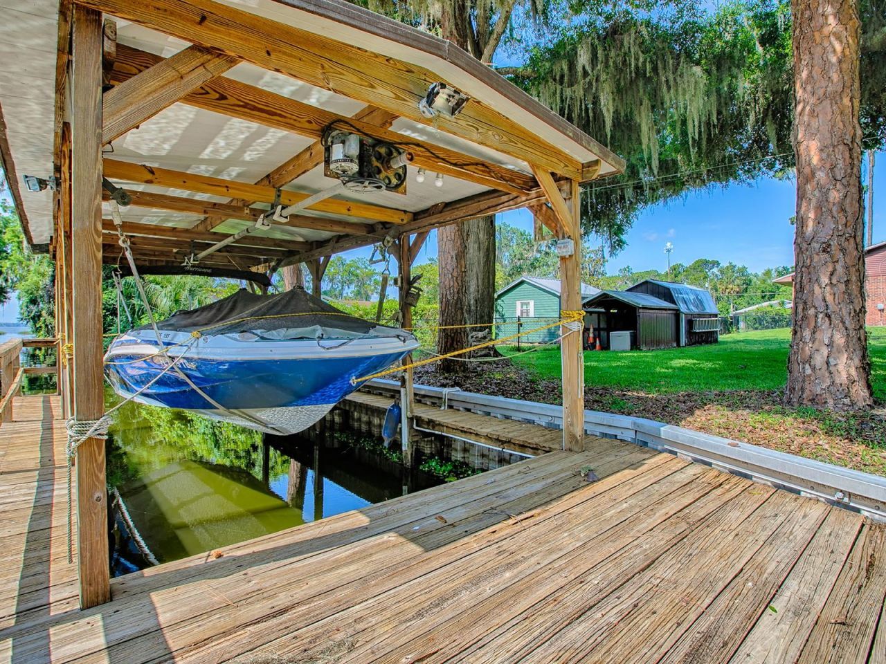 111 Cardinal Lane , Eustis, FL 32726 Photo