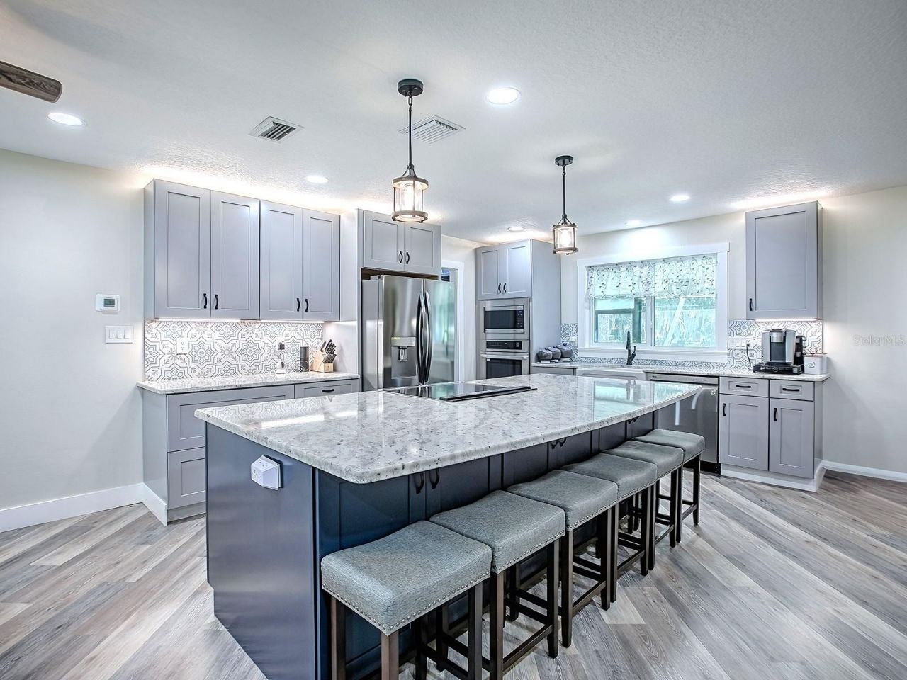 111 Cardinal Lane, Eustis, FL 32726 Photo