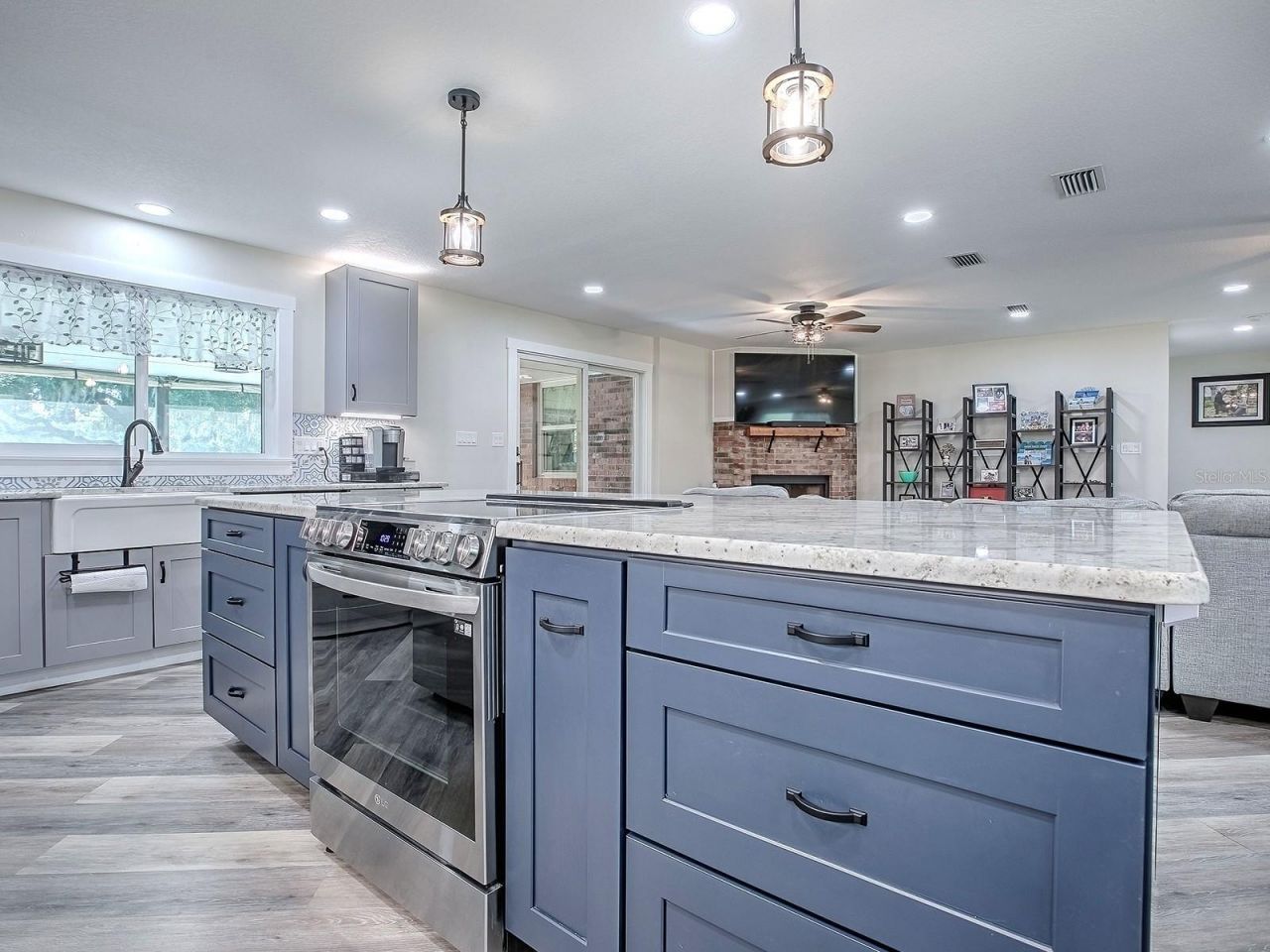 111 Cardinal Lane , Eustis, FL 32726 Photo