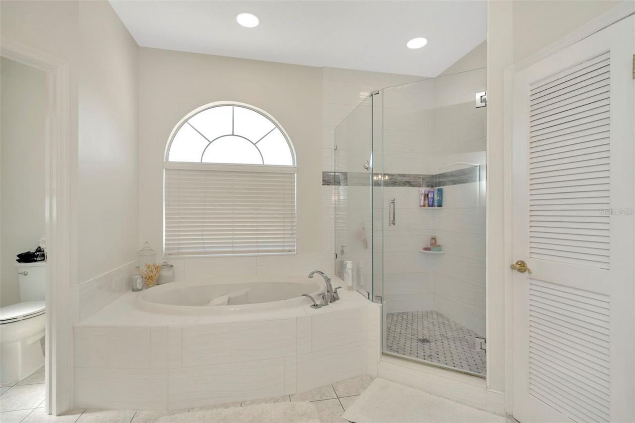 4612 Netherwood Drive, Tampa, FL 33624 Photo