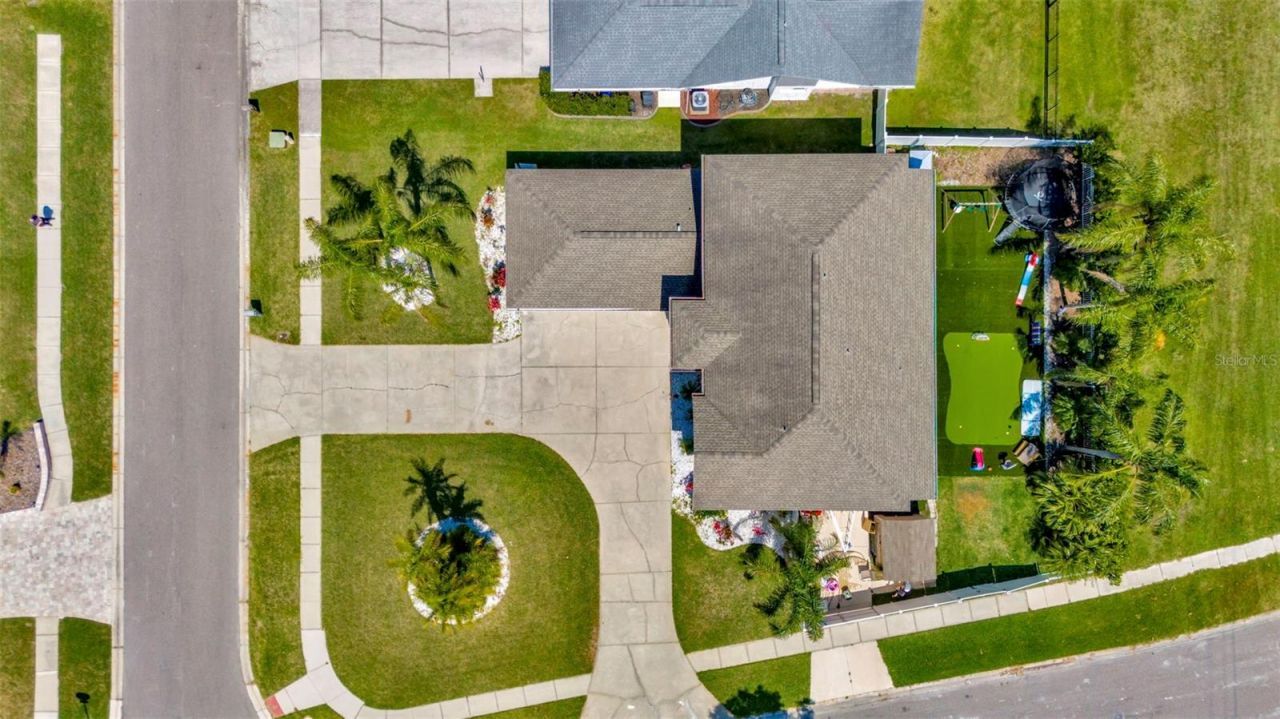 4612 Netherwood Drive, Tampa, FL 33624 Photo