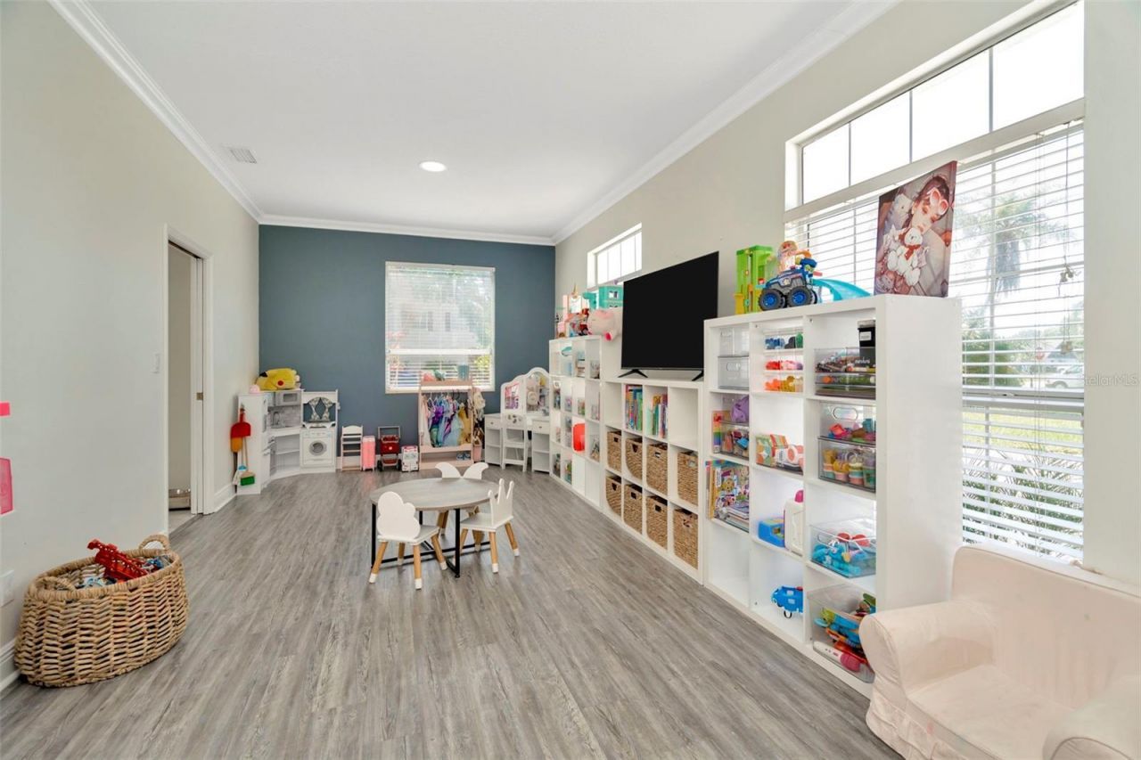 4612 Netherwood Drive, Tampa, FL 33624 Photo