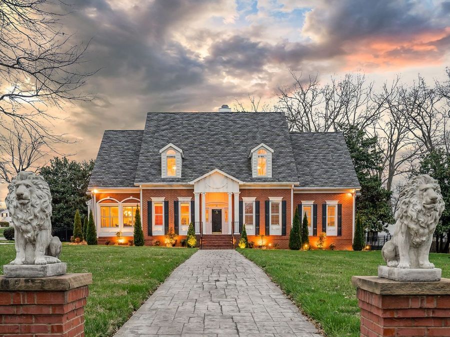 Property Image 1