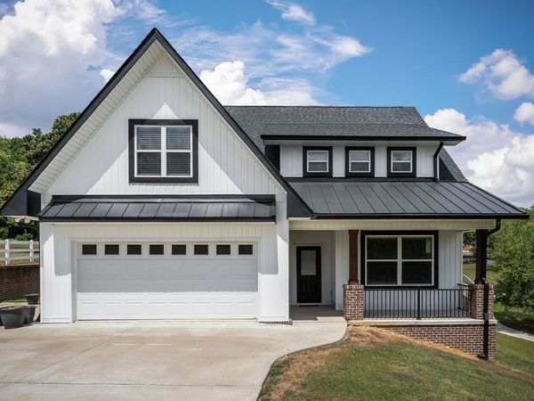 733 Jackson Ave, Carthage, TN 37030