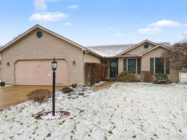 20981 Rivers Edge Drive, Goshen, IN 46528