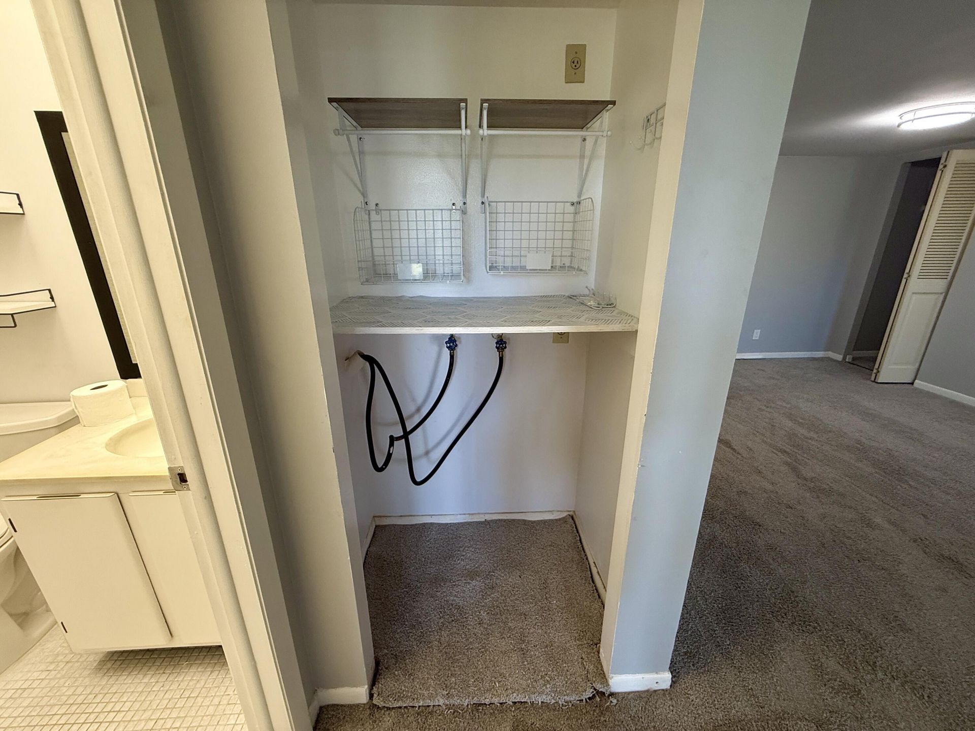 7850 W Mcnab Road, Unit 210, Tamarac, FL 33321 Photo