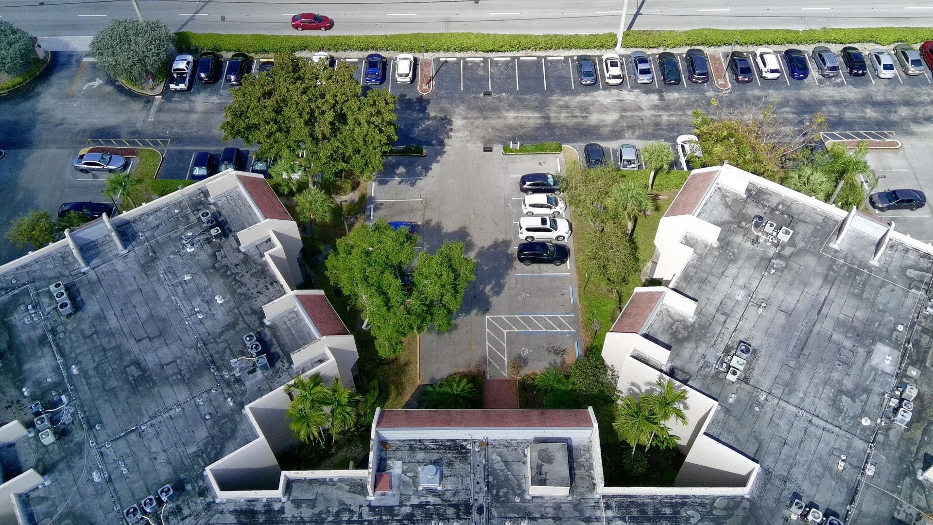 7850 W Mcnab Road, Unit 210, Tamarac, FL 33321 Photo