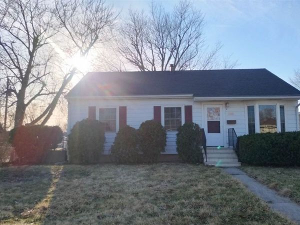 1100 29th Street , Marion, IA 52302