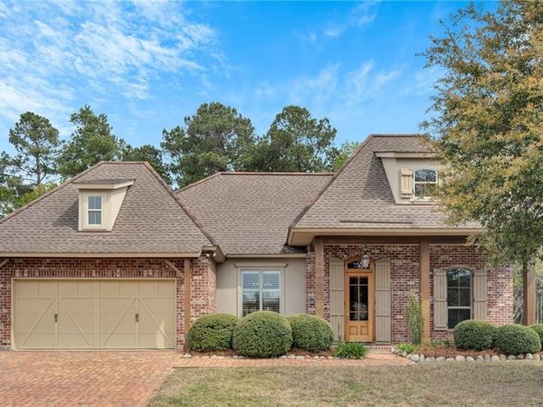 420 N CORNICHE DU LAC Street, Covington, LA 70433