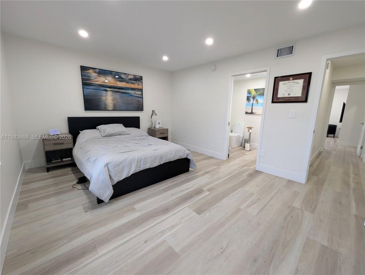 3789 NE 167th St, Unit 42, North Miami Beach, FL 33160 Photo