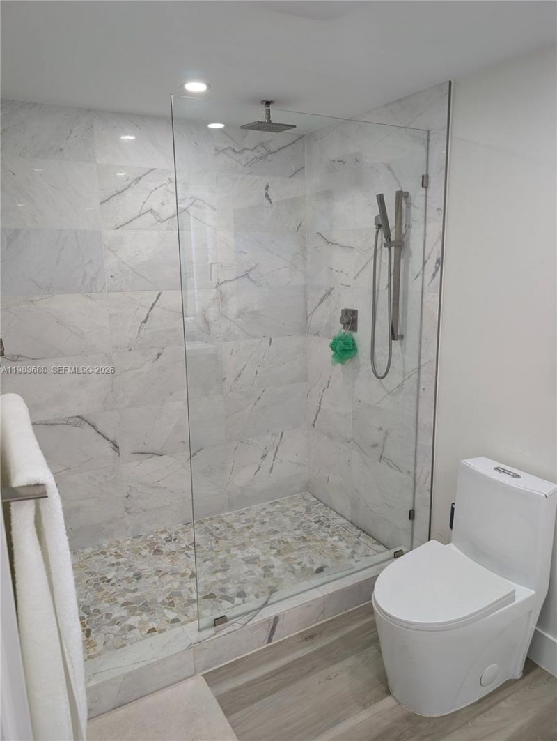 3789 NE 167th St, Unit 42, North Miami Beach, FL 33160 Photo