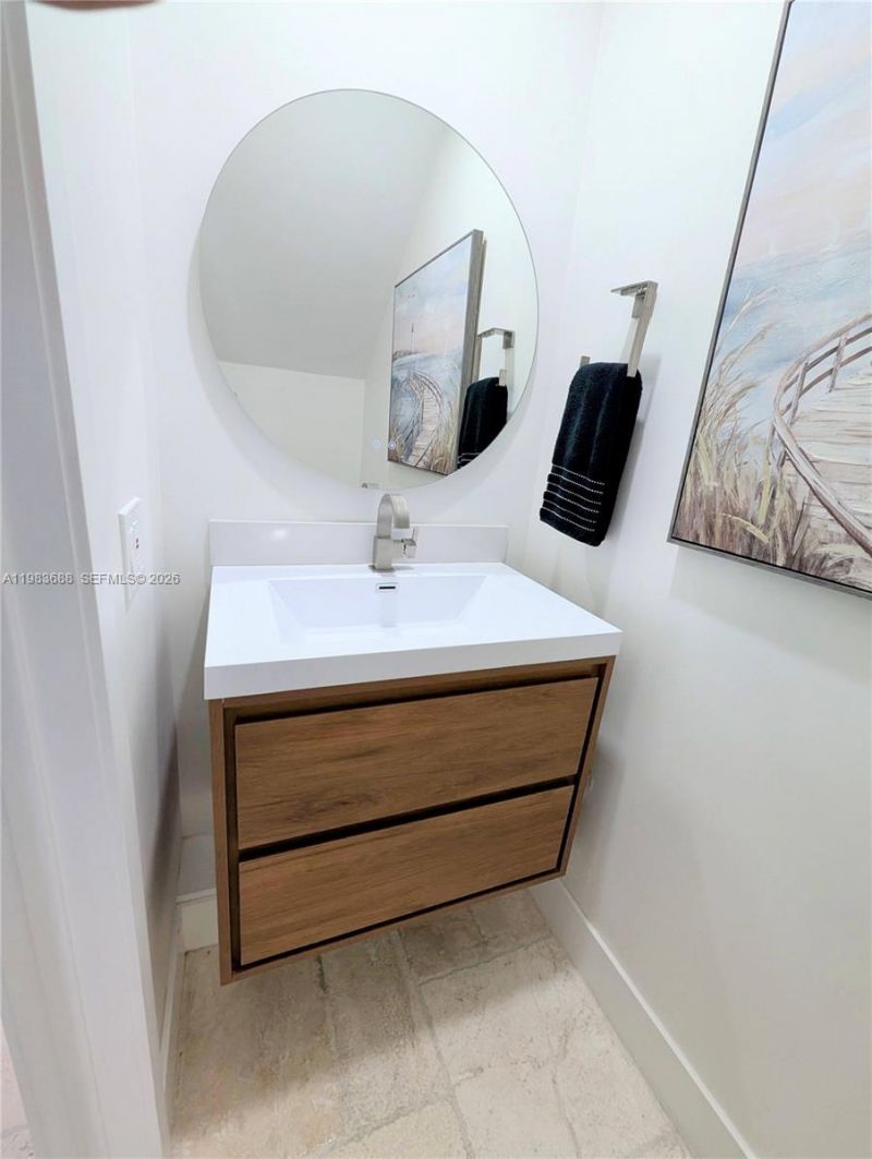3789 NE 167th St, Unit 42, North Miami Beach, FL 33160 Photo