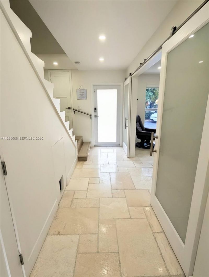 3789 NE 167th St, Unit 42, North Miami Beach, FL 33160 Photo