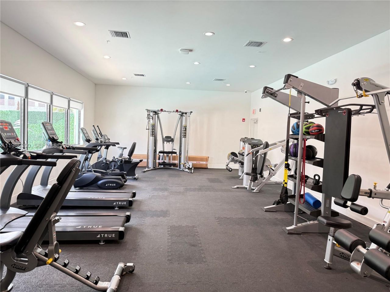 4393 NW 9th St , Plantation, FL 33317 Photo