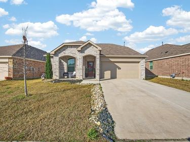 14813 Mainstay Way, Fort Worth, TX 76052
