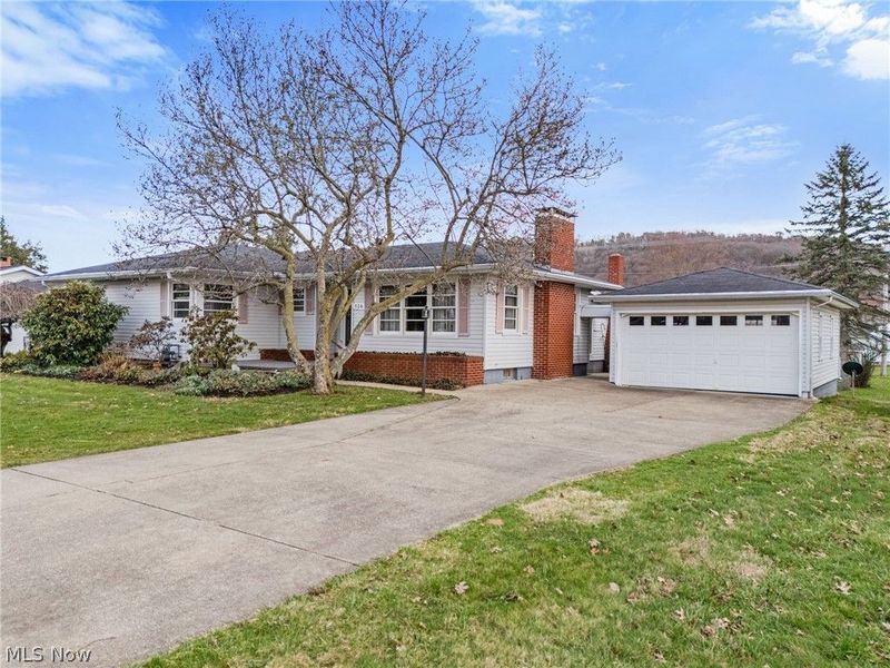 516 E Main Street, Gnadenhutten, OH 44629 Photo 2