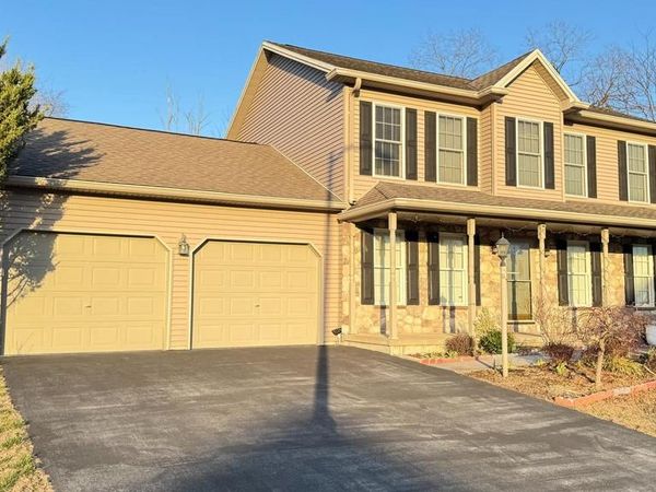 7690 CATHERINE DRIVE, HARRISBURG, PA 17111