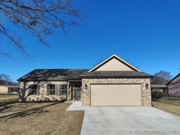 306 N Frisco Street, Catoosa, OK 74015