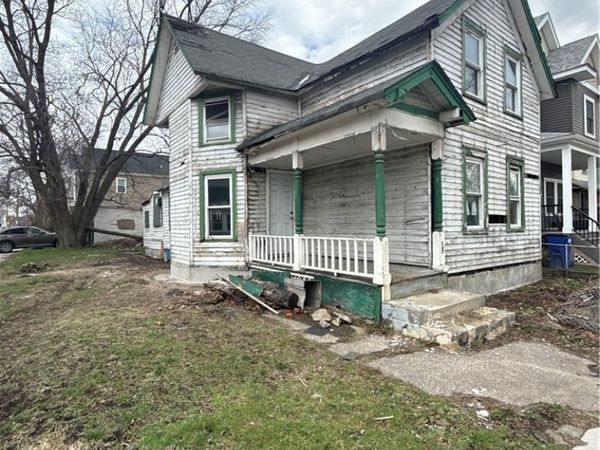 3520 Siam Avenue , Cleveland, OH 44113