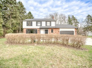 30825 Miller Avenue, Willoughby Hills, OH 44092