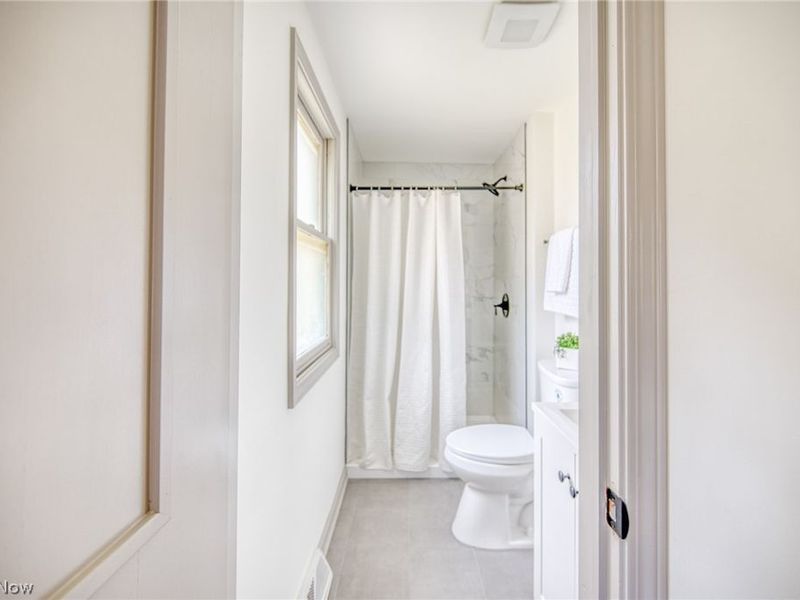 30825 Miller Avenue, Willoughby Hills, OH 44092 Photo 13