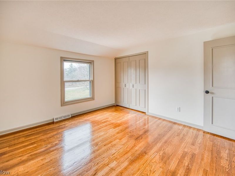 30825 Miller Avenue, Willoughby Hills, OH 44092 Photo 19