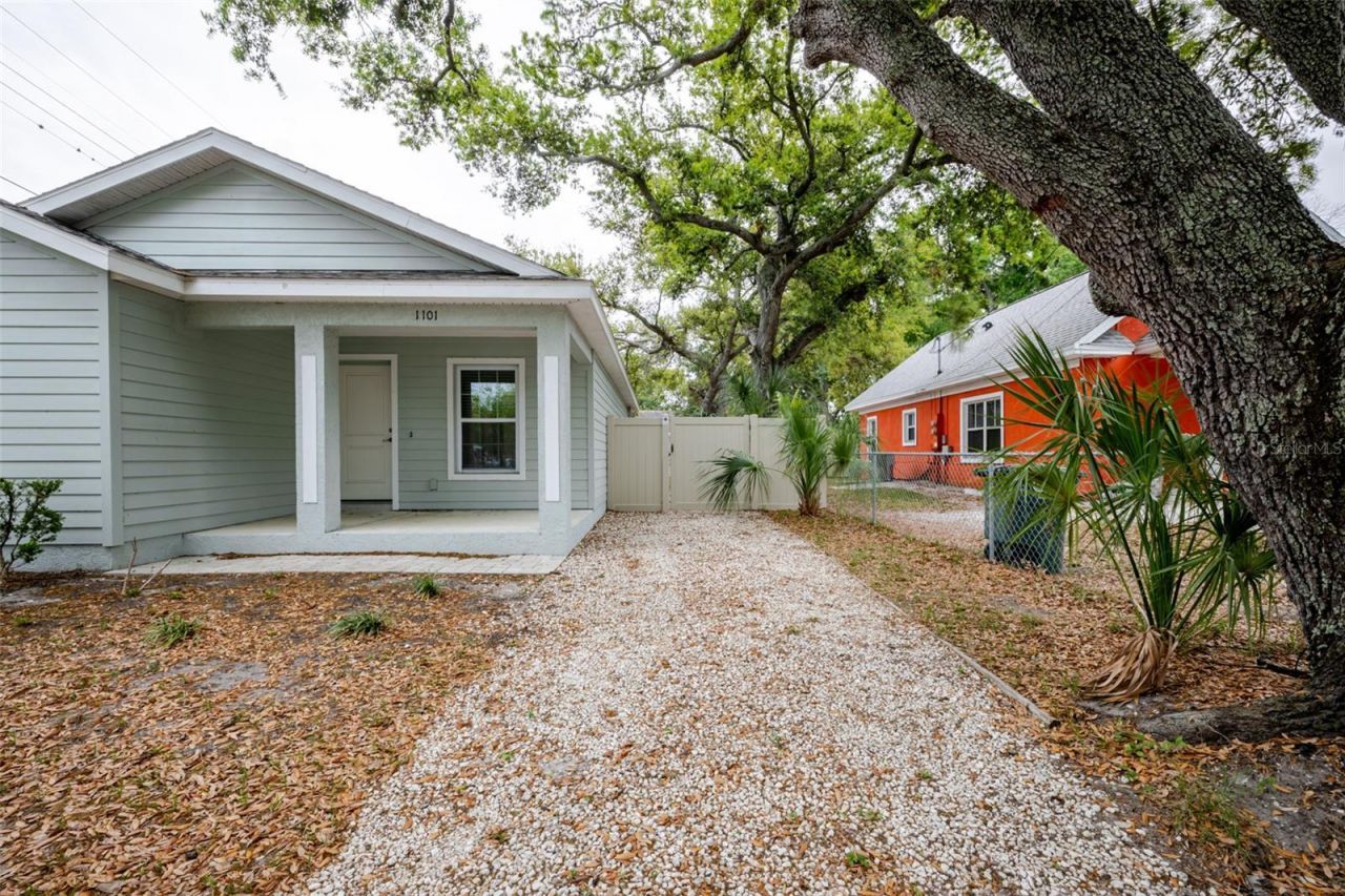 1101 2nd Street W, Bradenton, FL 34205 Photo