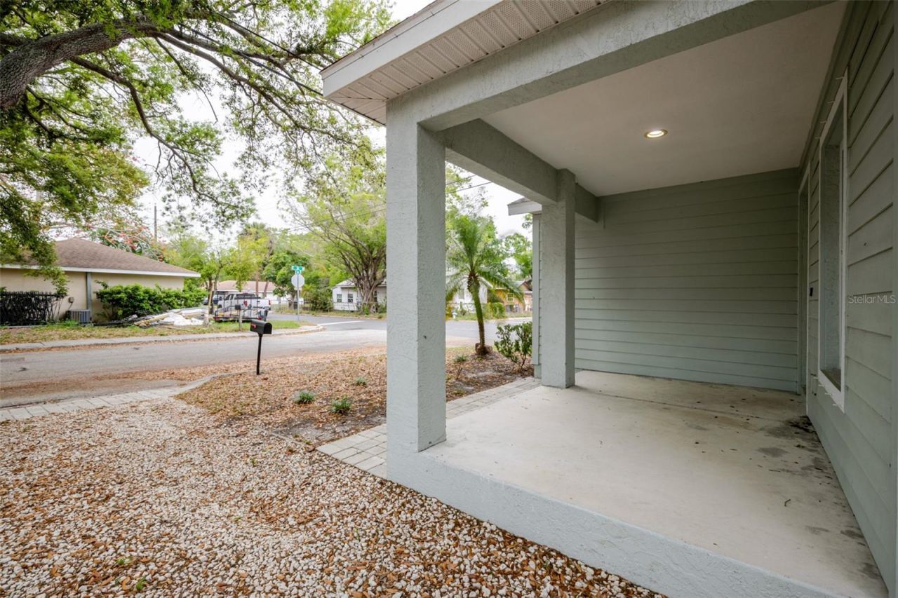 1101 2nd Street W, Bradenton, FL 34205 Photo