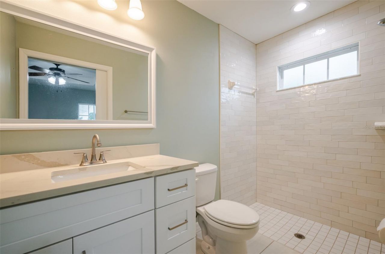 1101 2nd Street W, Bradenton, FL 34205 Photo