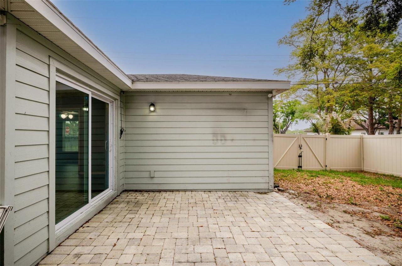 1101 2nd Street W, Bradenton, FL 34205 Photo