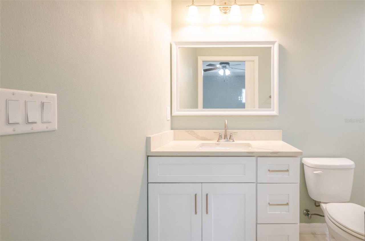 1101 2nd Street W, Bradenton, FL 34205 Photo